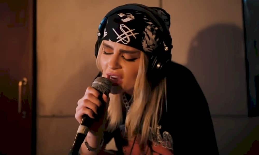 Luísa Sonza lança a versão acústica de "Penhasco"