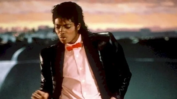 Billie Jean', clássico de Michael Jackson, bate 1,5 bilhão de views no YouTube